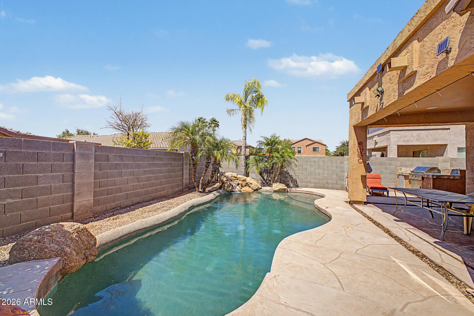 45713 West Mountain View Road Maricopa, AZ 85139 - Photo 5 of 33 36-Mountain View