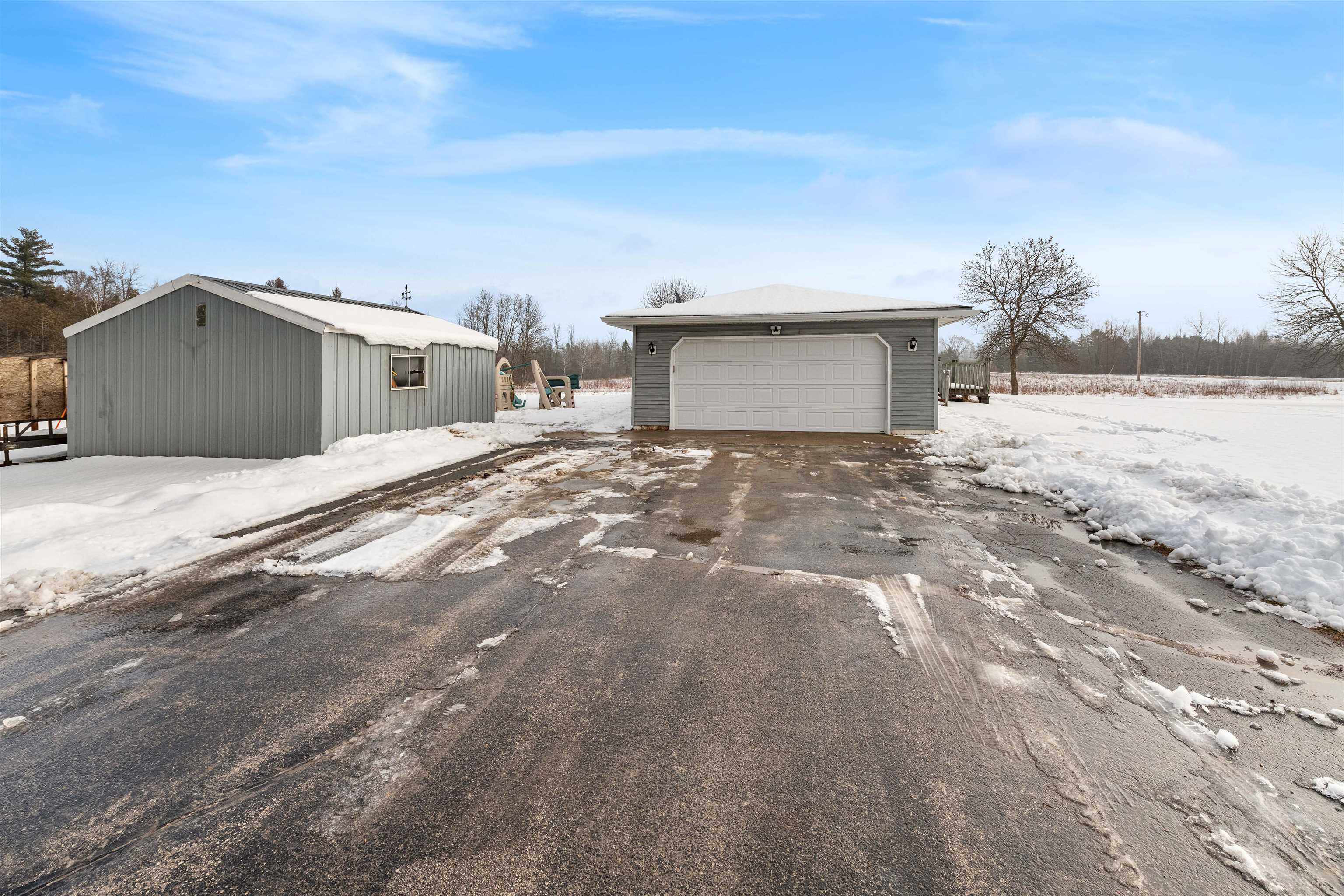 N2108 South R-1 Lane Menominee, MI 49858 - Photo 16 of 25