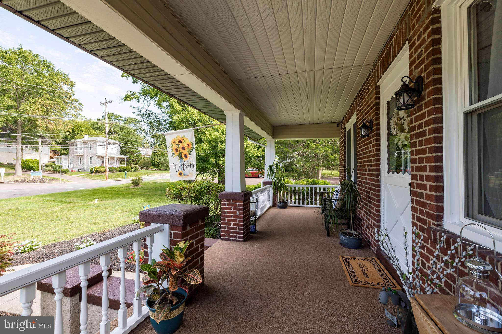 530 North Pleasantview Road Pottstown, PA 19464 - Photo 5 of 45 Realxing front porch perfect for reading