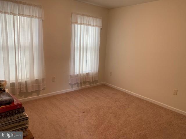 709 Heather Ridge Manheim, PA 17545 - Photo 8 of 19 second bedroom