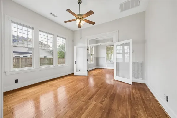 $850,000 | 1846 Arlington Street, Houston, TX 77008