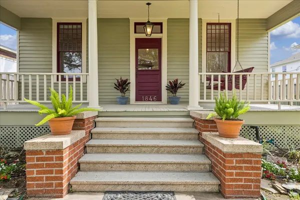 $850,000 | 1846 Arlington Street, Houston, TX 77008