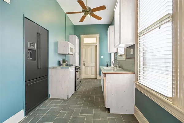 $850,000 | 1846 Arlington Street, Houston, TX 77008