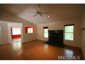 246 West Wonder Road Leicester, NC 28748 - Photo 6 of 23 Gallery Image 6