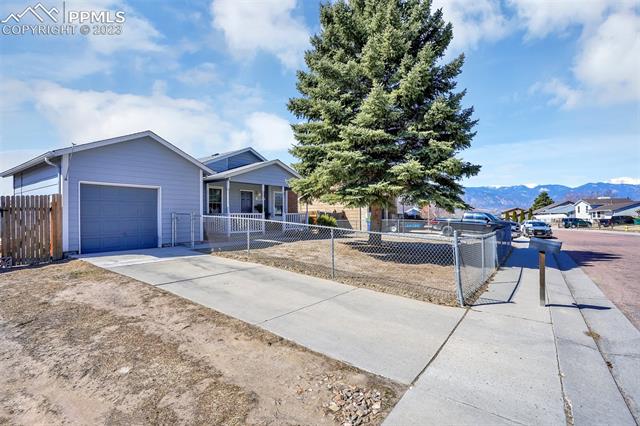 5135 Victory Road Colorado Springs, CO 80911 - Photo 8 of 35 Gallery Image 8