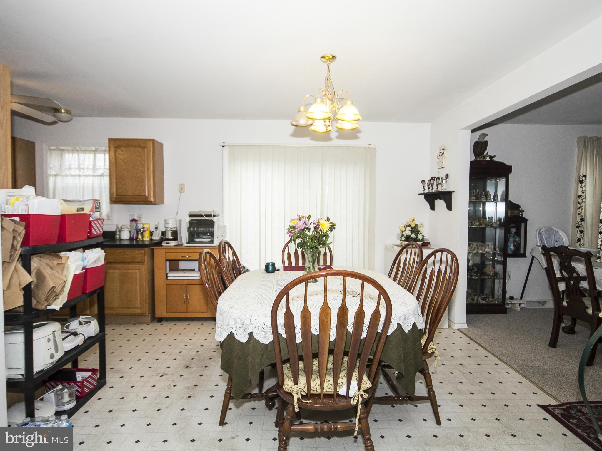 4321 Beckleysville Road Hampstead, MD 21074 - Photo 15 of 27 Dining Room
