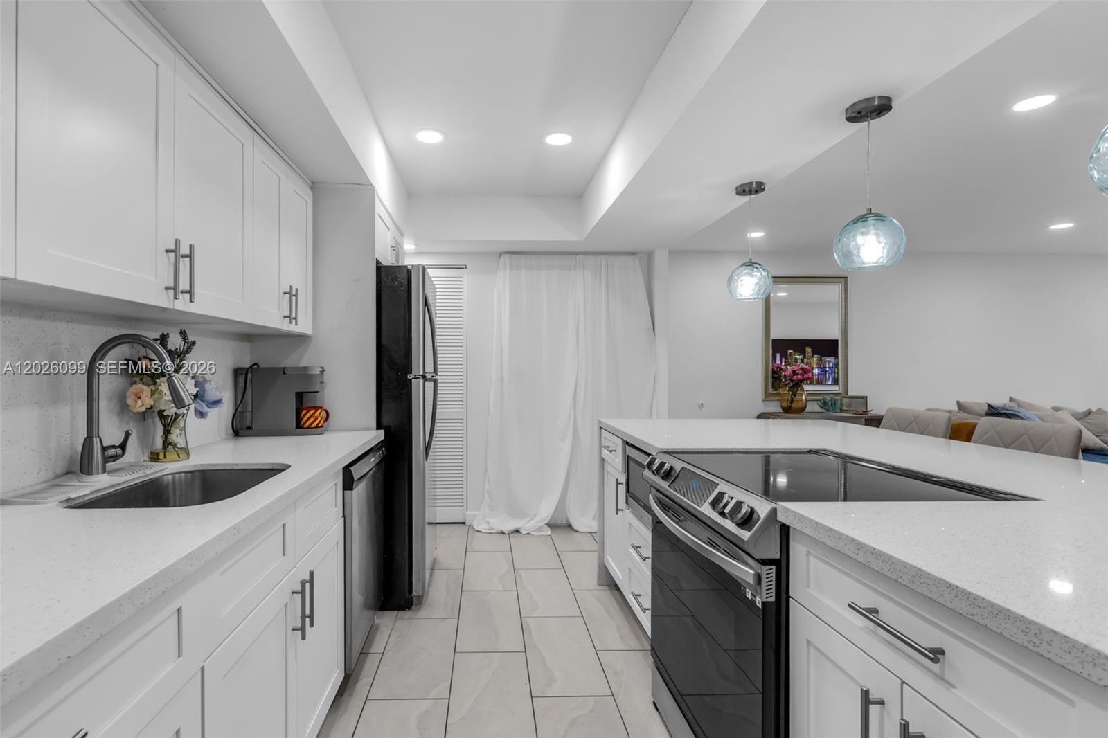 7765 Southwest 86th Street, Unit F2205 Miami, FL 33143 - Photo 6 of 35