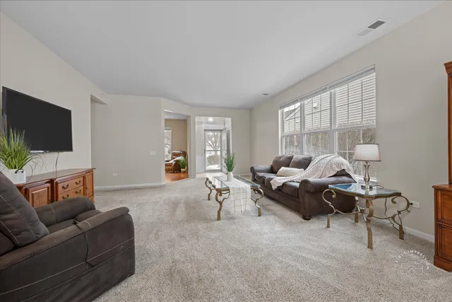 $415,000 | 13962 Redmond Drive, Huntley, IL 60142