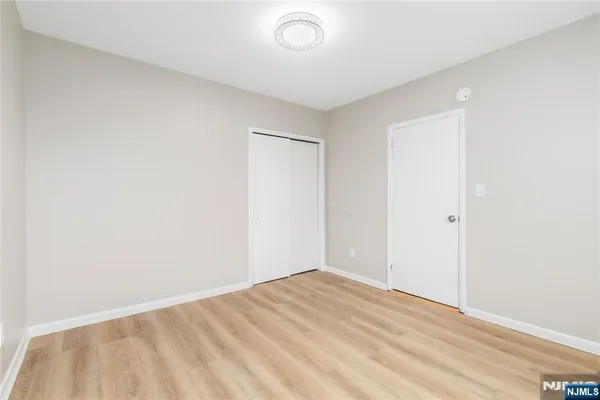 $2,800 | 94 Prospect Terrace, Unit 2, East Rutherford, NJ 07073