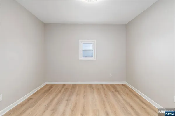 $2,800 | 94 Prospect Terrace, Unit 2, East Rutherford, NJ 07073