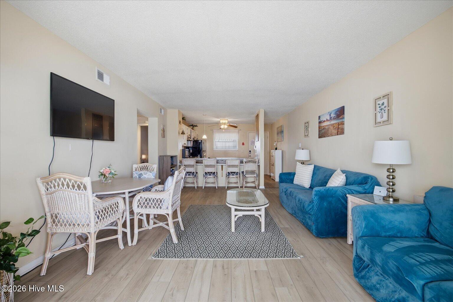 1840 New River Inlet Road, Unit 2307B North Topsail Beach, NC 28460 - Photo 11 of 38 23-IMG_6630