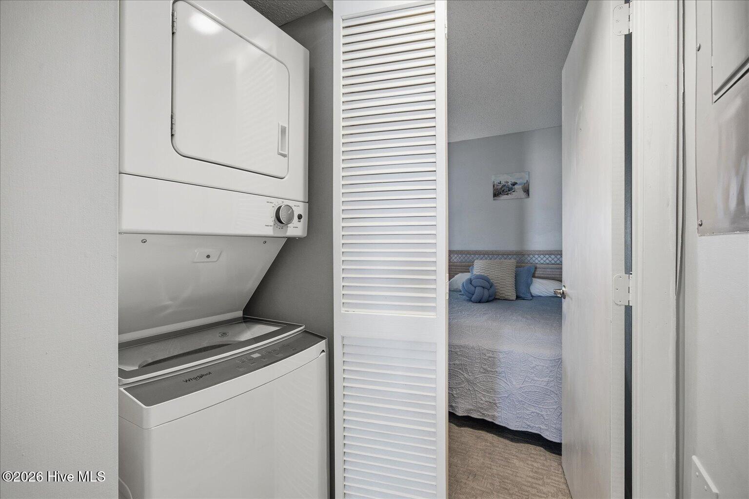 1840 New River Inlet Road, Unit 2307B North Topsail Beach, NC 28460 - Photo 16 of 38 28-IMG_6544