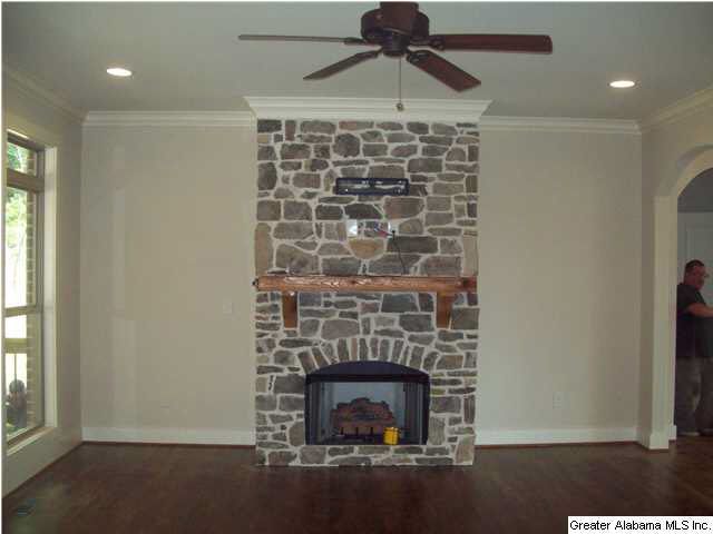 143 Highland Ridge Drive, Unit 31 Chelsea, AL 35043 - Photo 4 of 20