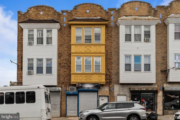$1,000 | 4935-00 Old York Road, Philadelphia, PA 19141