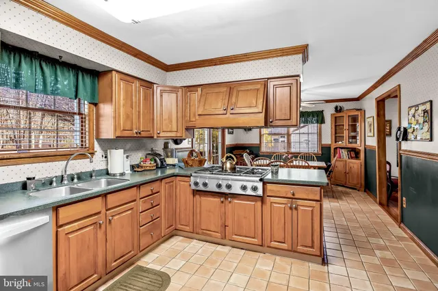 $625,000 | 26 Tuckerton Road, Shamong, NJ 08088