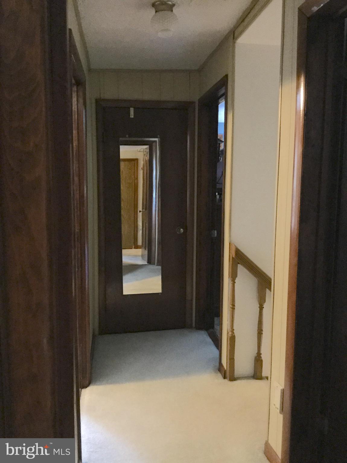 15031 Rice Road Hancock, MD 21750 - Photo 28 of 52 HALLWAY