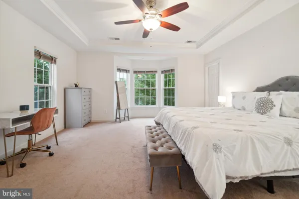 $3,250 | 5722 Callcott Way, Alexandria, VA 22312