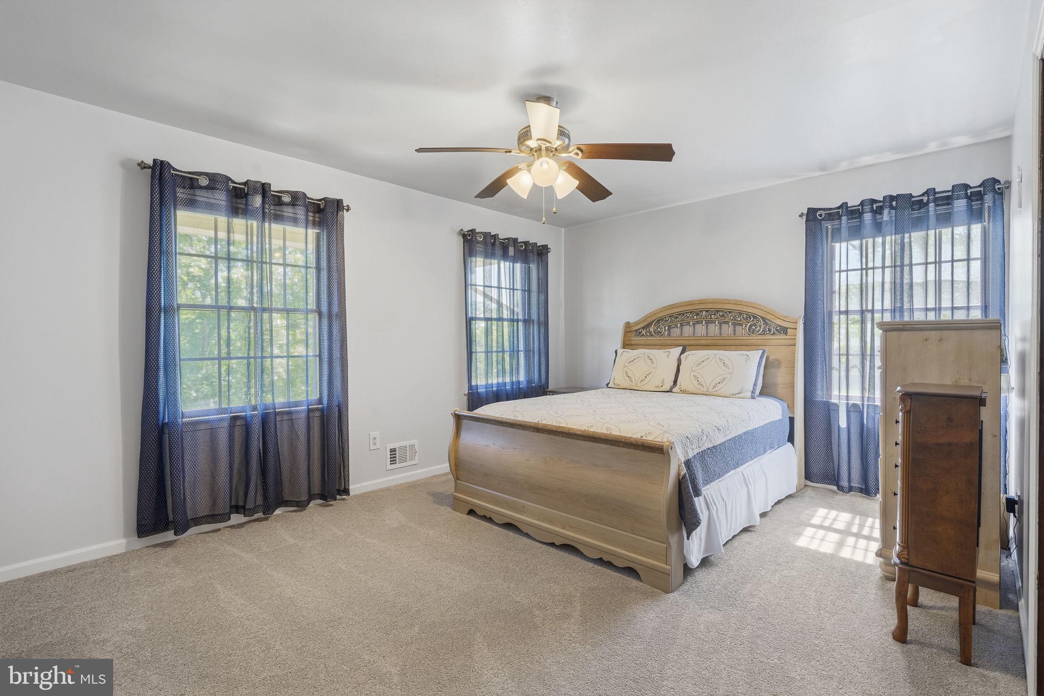 26 Ellisdale Road Allentown, NJ 08501 - Photo 20 of 45 Bright and airy bedroom retreat.