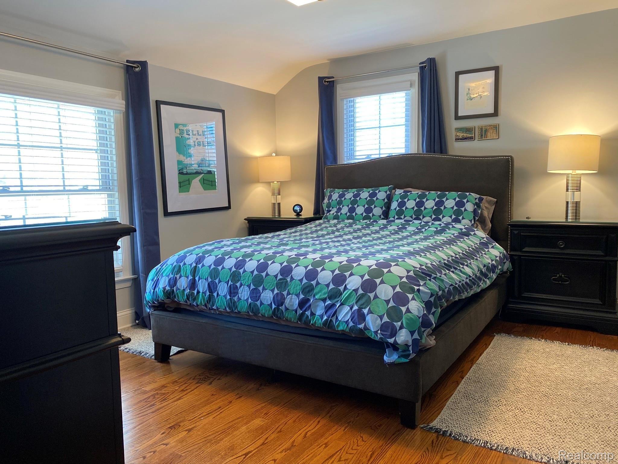 2711 Bembridge Road Royal Oak, MI 48073 - Photo 16 of 25 Mater Bedroom