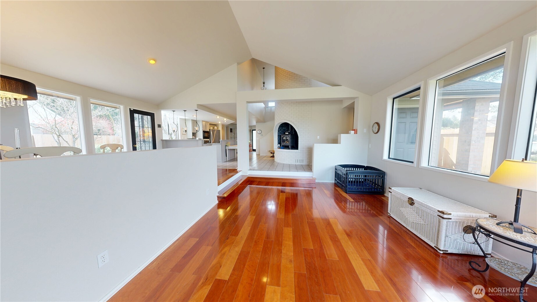 627 North Waugh Road Mount Vernon, WA 98273 - Photo 13 of 39