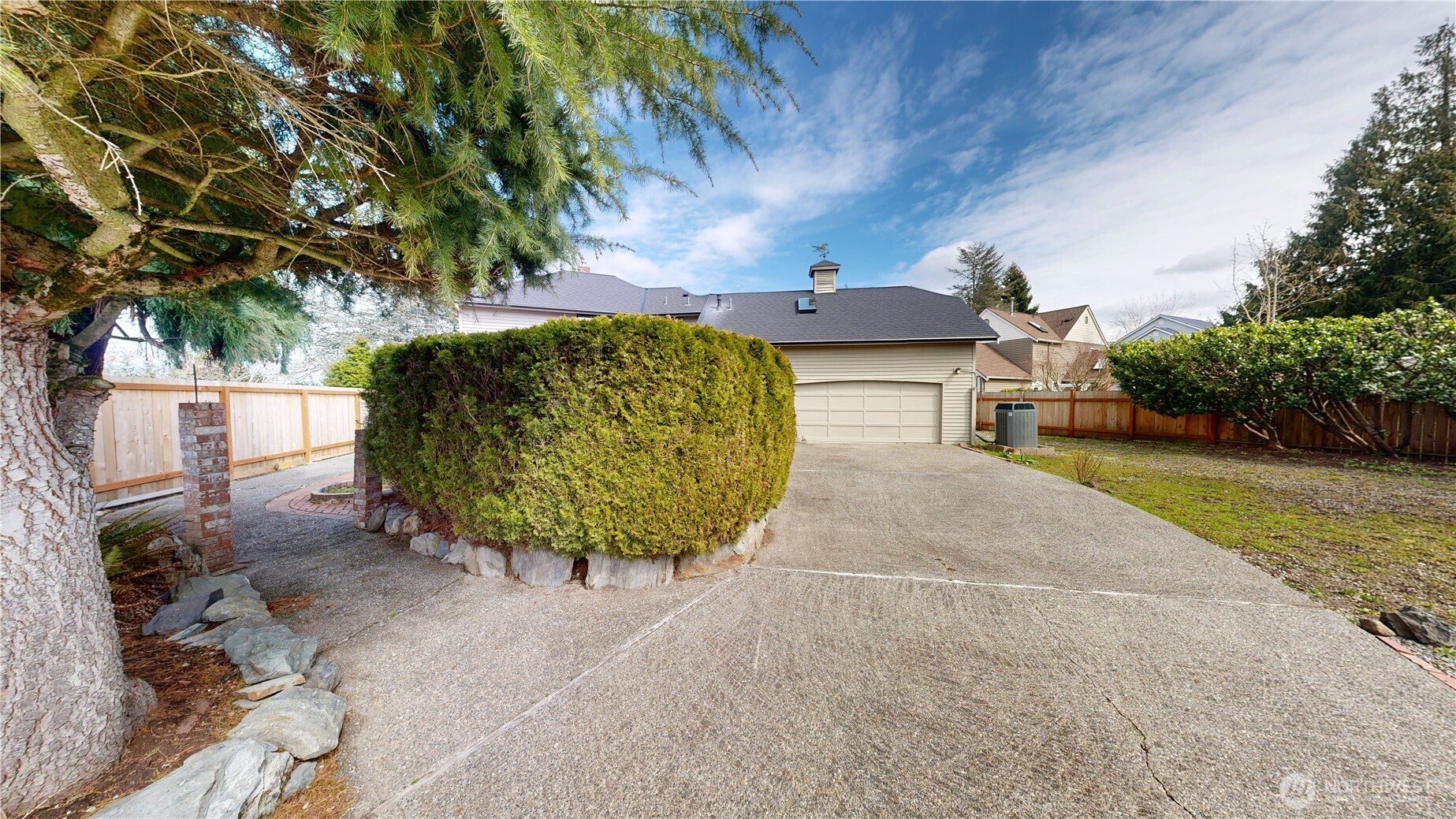 627 North Waugh Road Mount Vernon, WA 98273 - Photo 5 of 39