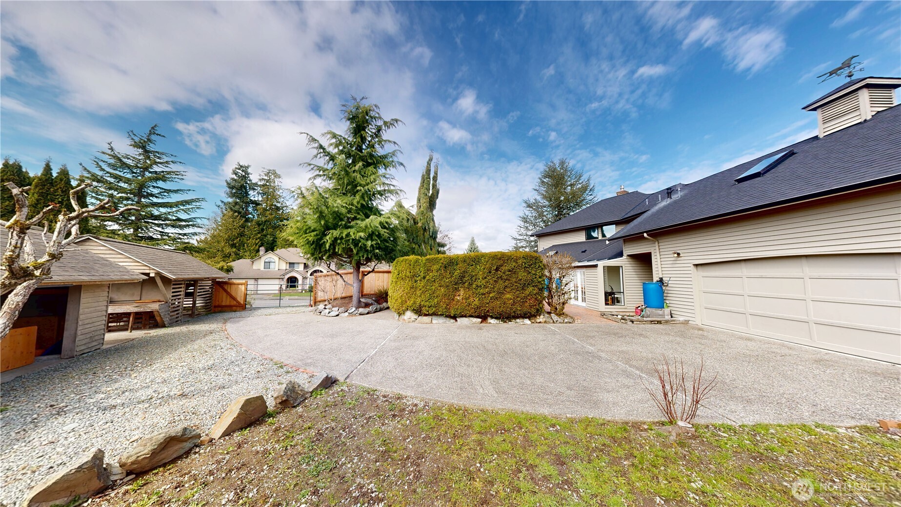 627 North Waugh Road Mount Vernon, WA 98273 - Photo 7 of 39