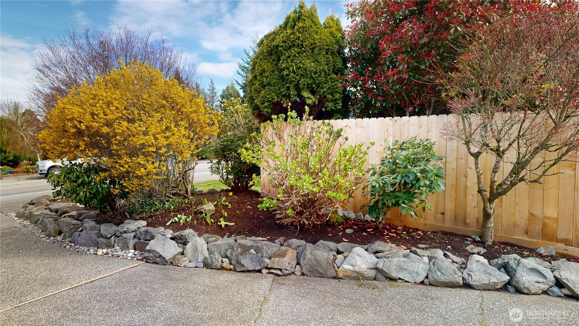 627 North Waugh Road Mount Vernon, WA 98273 - Photo 9 of 39