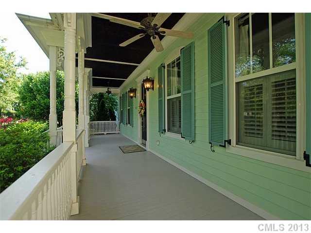 9407 Wheatfield Road, Unit 239 Charlotte, NC 28277 - Photo 2 of 16 Gallery Image 2