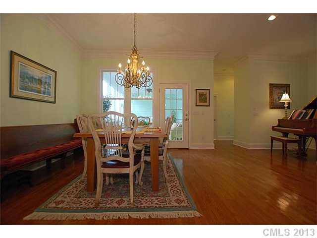 9407 Wheatfield Road, Unit 239 Charlotte, NC 28277 - Photo 12 of 16 Gallery Image 12