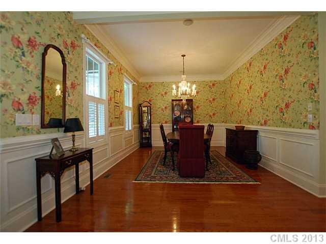 9407 Wheatfield Road, Unit 239 Charlotte, NC 28277 - Photo 7 of 16 Gallery Image 7