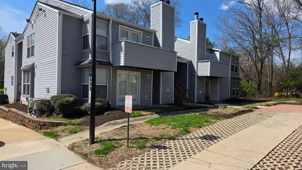$1,700 | 3933 Greencastle Road, Unit 302, Burtonsville, MD 20866