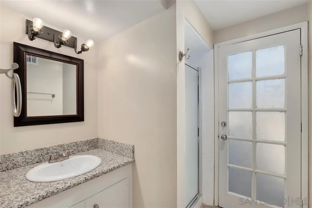 1720 Vía Entrada Fallbrook, CA 92028 - Photo 14 of 25 Gallery Image 14