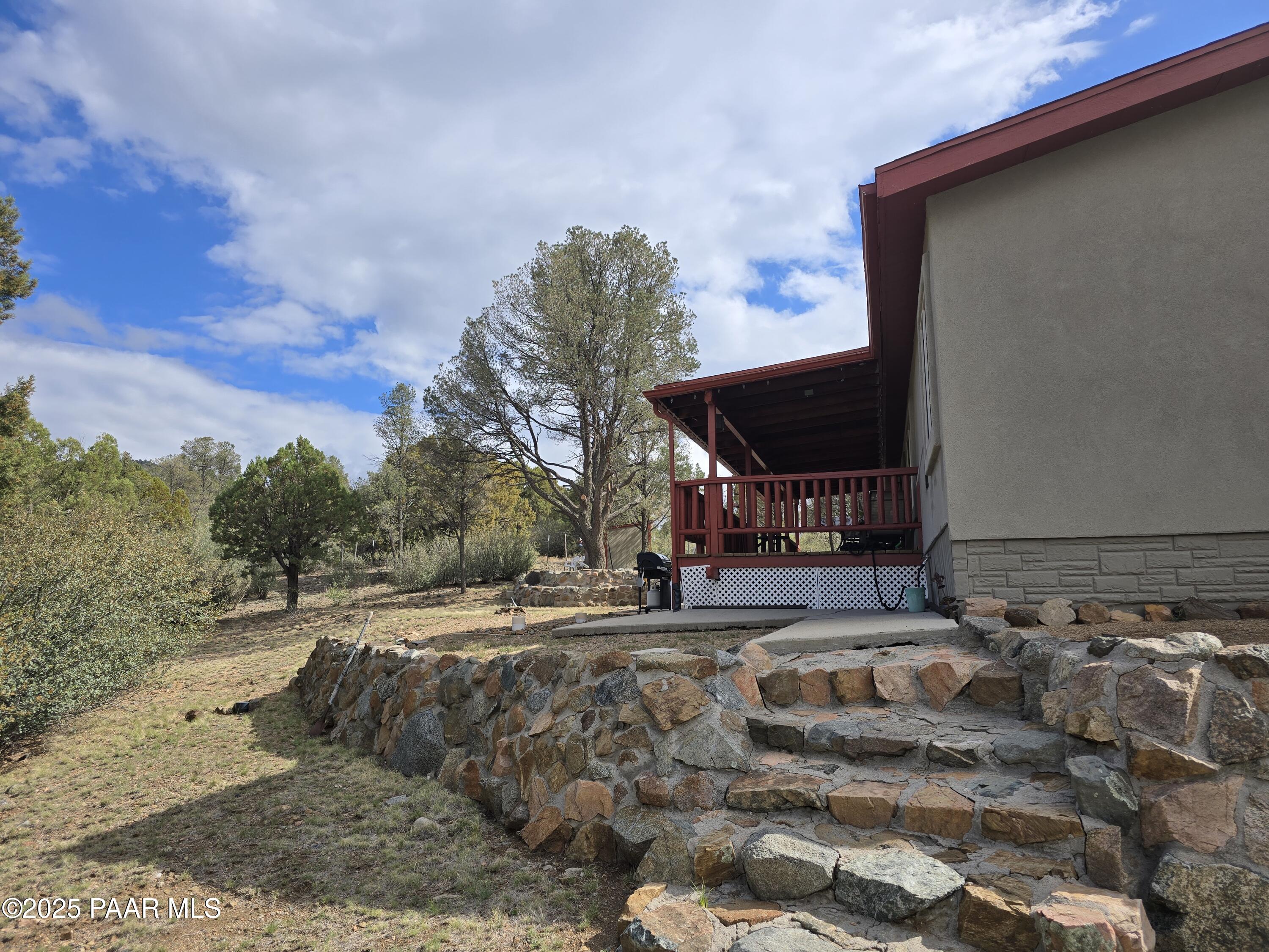 1509 Wells Fargo Road Prescott, AZ 86303 - Photo 3 of 8 pic 2