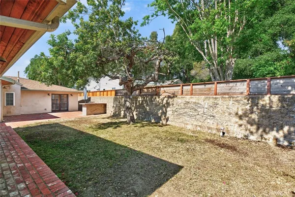 $1,099,900 | 3154 Vista Del Mar Drive, Glendale, CA 91208
