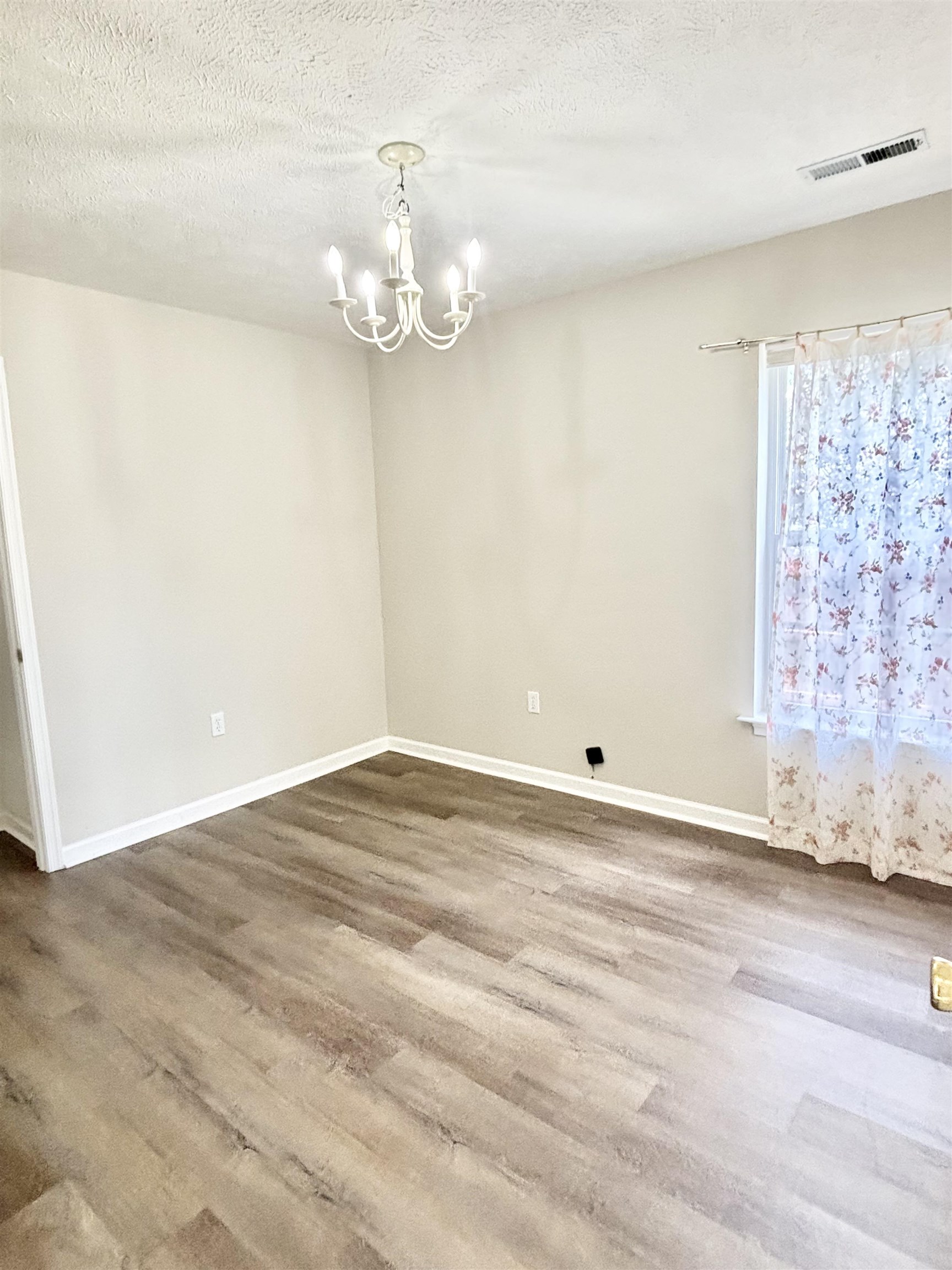 2400 Monroe Street Waynesboro, VA 22980 - Photo 12 of 23