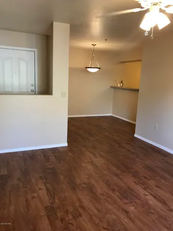 $1,250 | 5751 North Kolb Road, Unit 23105, Tucson, AZ 85750