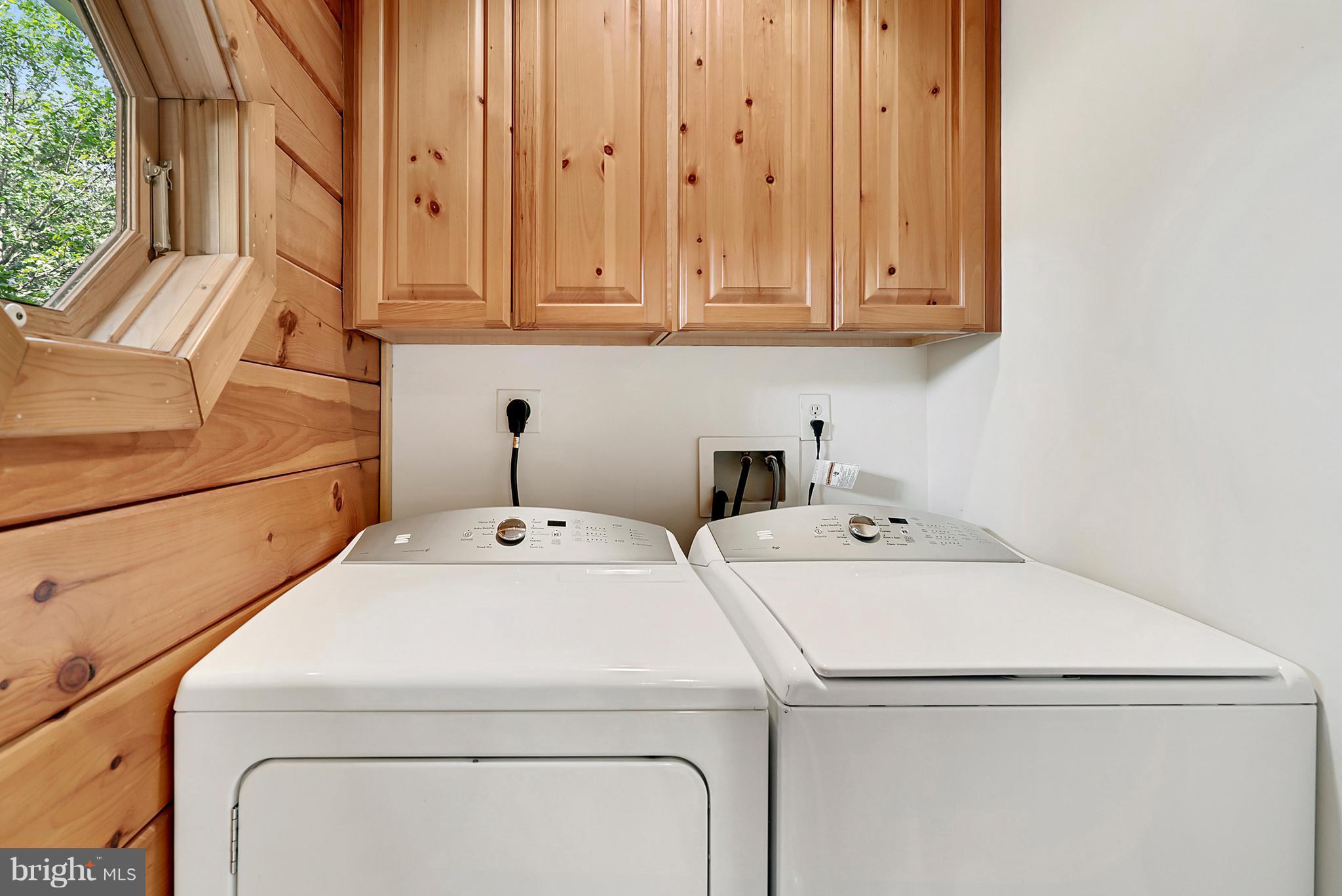 7424 Leeds Manor Road Marshall, VA 20115 - Photo 13 of 30 laundry
