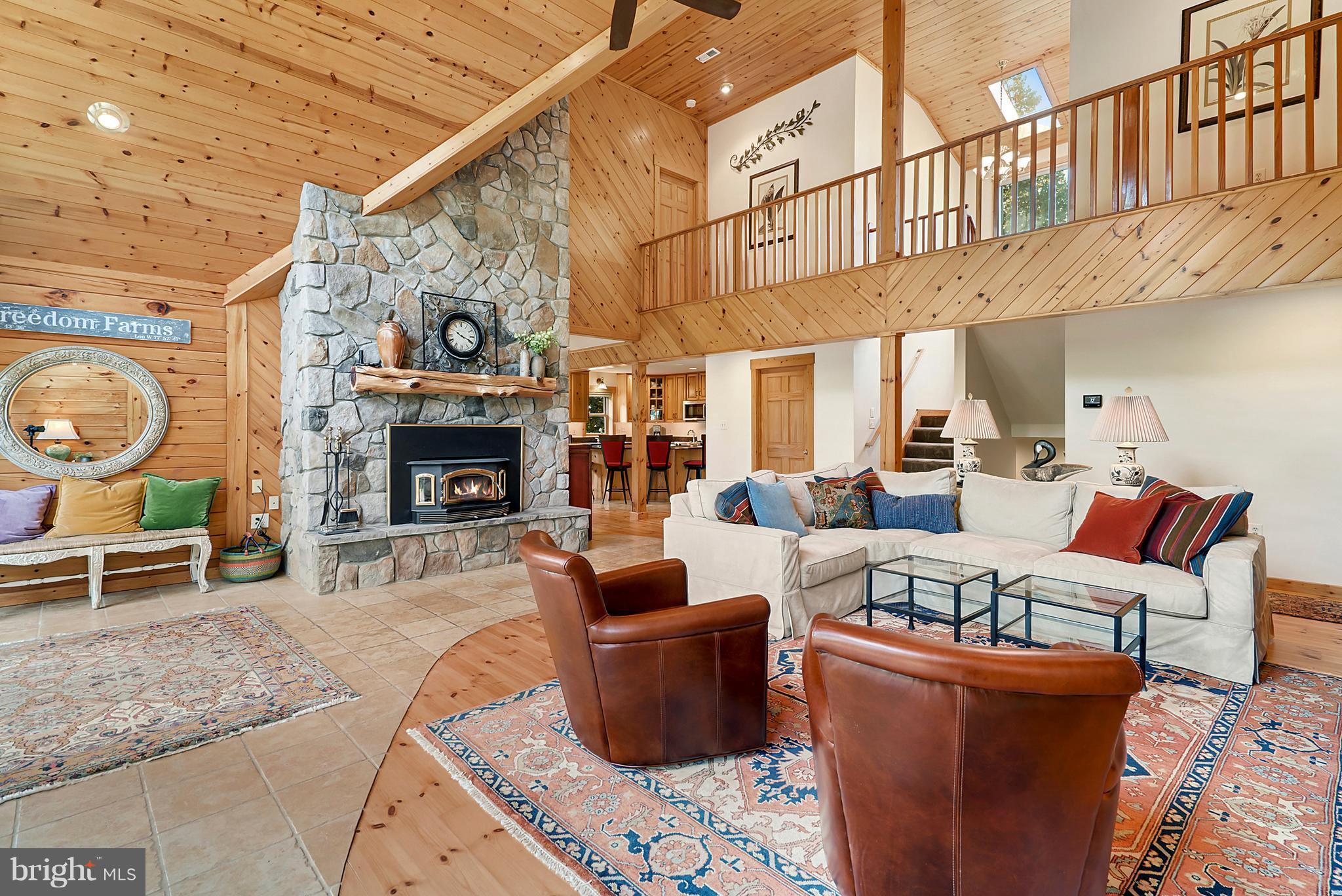 7424 Leeds Manor Road Marshall, VA 20115 - Photo 4 of 30 Family Room