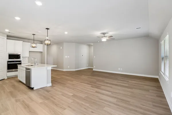 $331,700 | 17330 Teddy Trce Drive, Waller, TX 77484