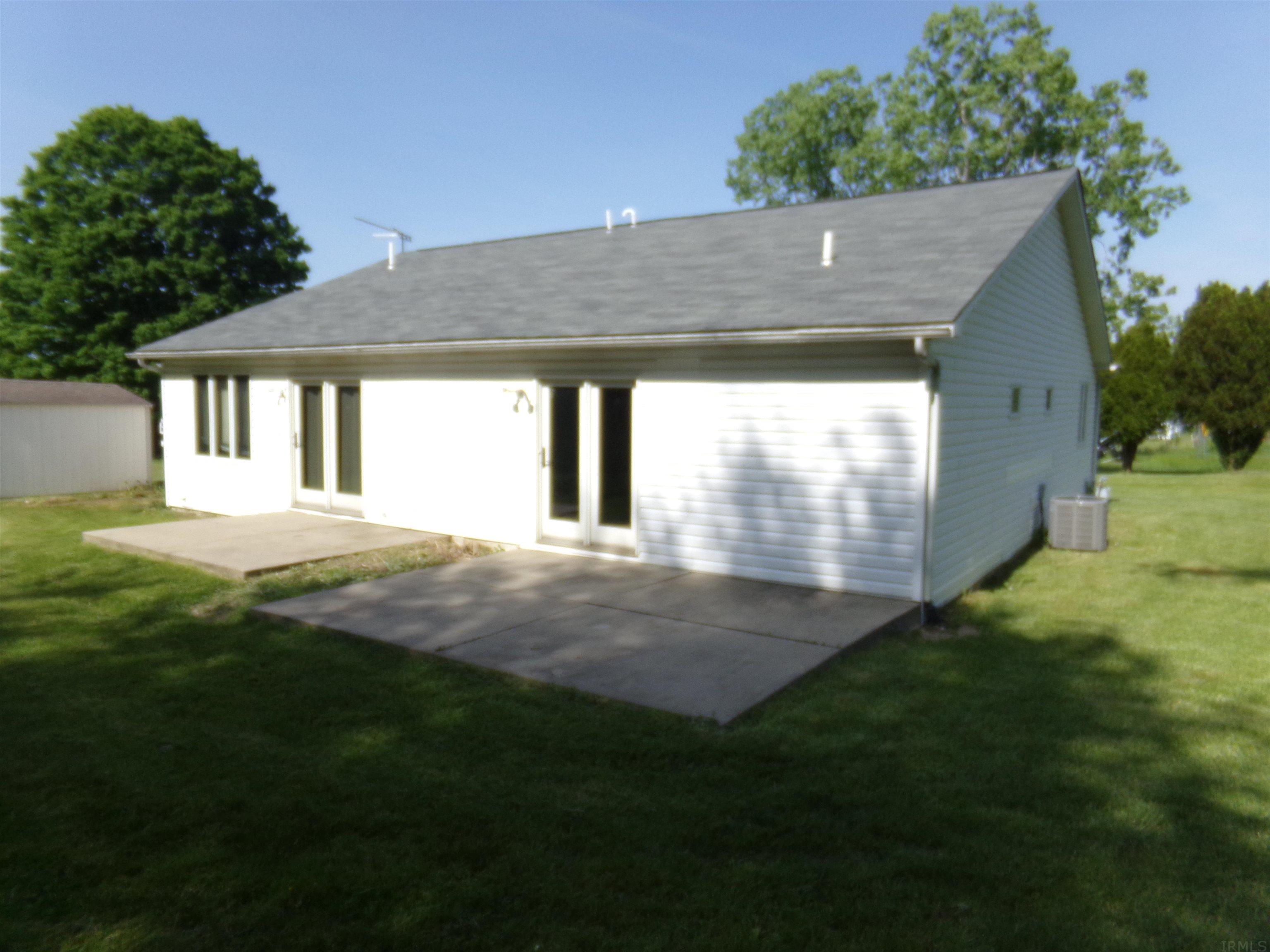 9605 West Turkey Creek Road Hudson, IN 46747 - Photo 5 of 35