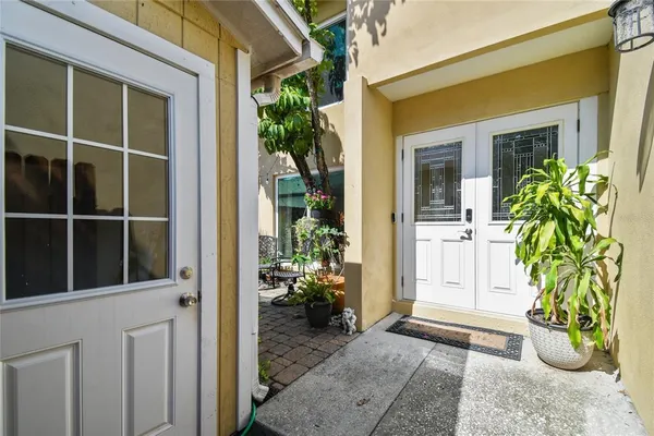 $3,900 | 97 Davis Boulevard, Unit B, Tampa, FL 33606