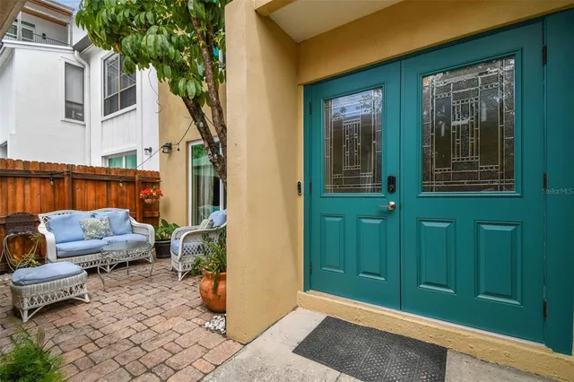 $3,900 | 97 Davis Boulevard, Unit B, Tampa, FL 33606