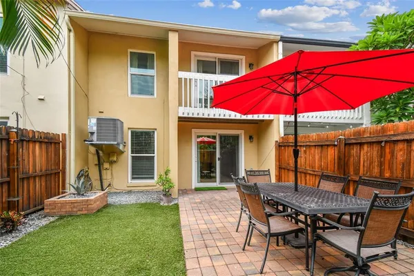 $3,900 | 97 Davis Boulevard, Unit B, Tampa, FL 33606