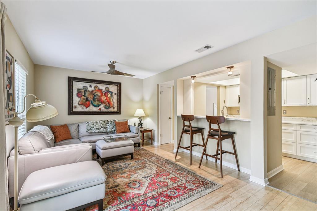 97 Davis Boulevard, Unit B Tampa, FL 33606 - Photo 38 of 63