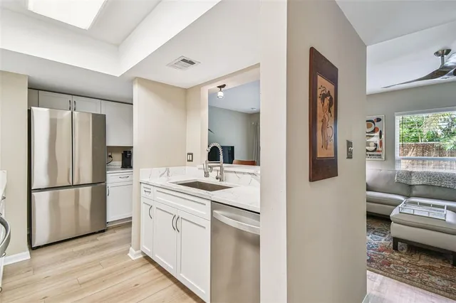 $3,900 | 97 Davis Boulevard, Unit B, Tampa, FL 33606