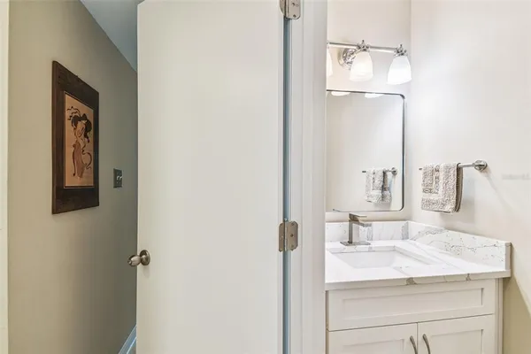 $3,900 | 97 Davis Boulevard, Unit B, Tampa, FL 33606