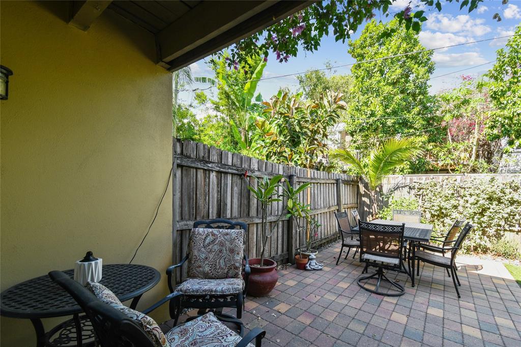 97 Davis Boulevard, Unit B Tampa, FL 33606 - Photo 9 of 63