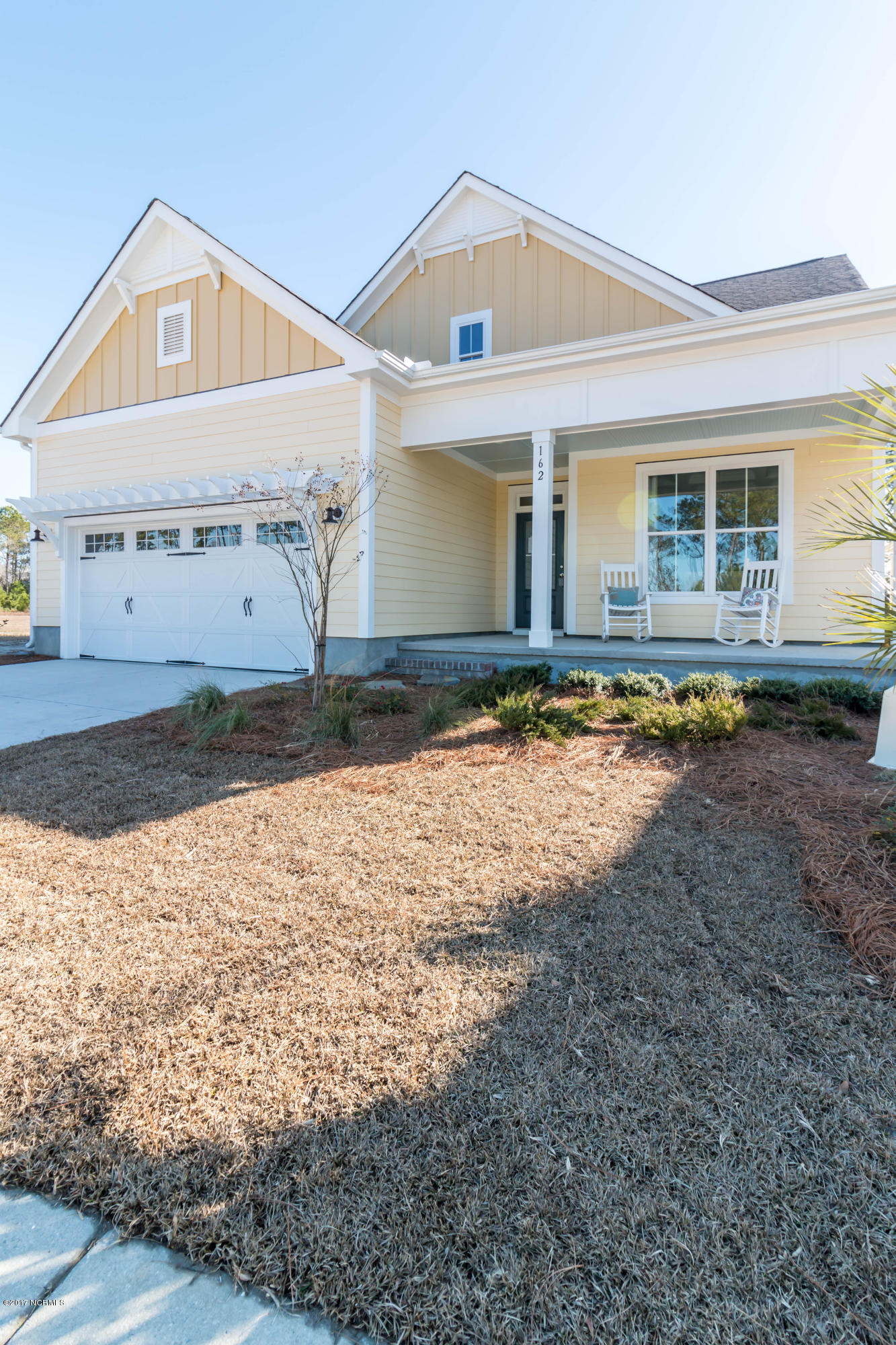 330 Lake Firefly Loop Holly Ridge, NC 28445 - Photo 2 of 43 Similar home