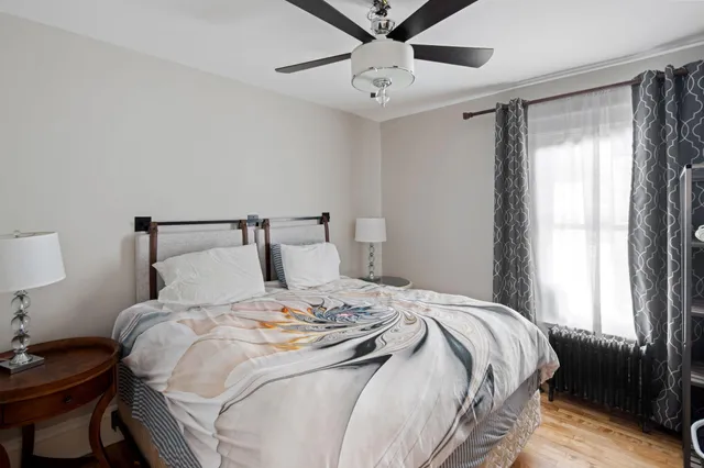 $3,200 | 2713 Garfield Avenue, Unit 2, Minneapolis, MN 55408