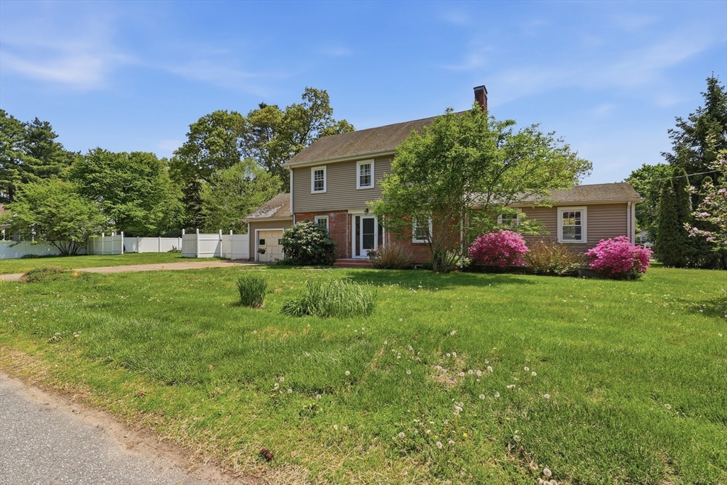 1 Valley View Road Wayland, MA 01778 - Photo 5 of 42